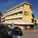 Austria Hotel 3*