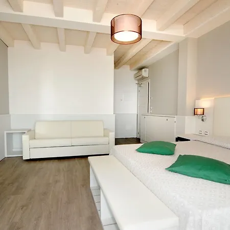 Austria Hotel